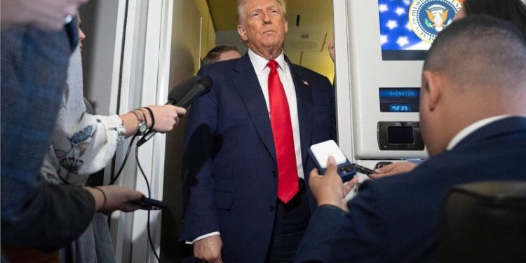 Senate defies Trump on global tariffs as Republicans join Democrats in rare bipartisan vote