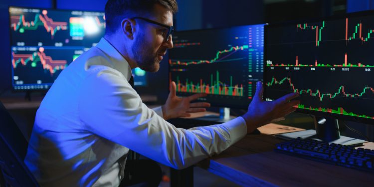 US stocks open in the red: S&P 500 slips 0.3%, Dow downs 140 points