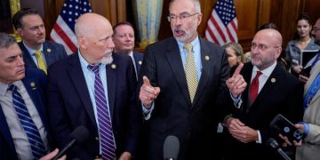 House conservatives rage against Senate DHS shutdown deal