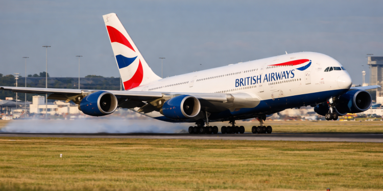 IAG share price ready for take-off as jet fuel costs fall