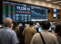 Hang Seng Index at risk as US-Iran ceasefire risks remain