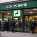 Lloyds share price finds key support ahead of earnings: will it rebound?