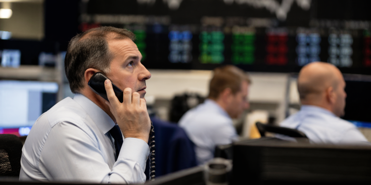 Why are UK stocks flat despite Healthcare strength?