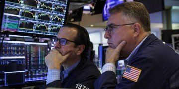 Man Group assets flat in Q1 as client pulls $6.1B