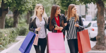 LVMH’s growth outlook hinges on Middle East crisis, says Arnault