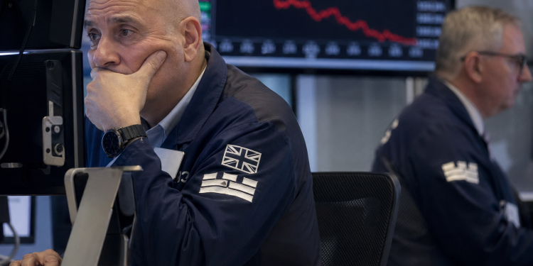 UK shares slip as earnings weigh ahead of central bank decisions