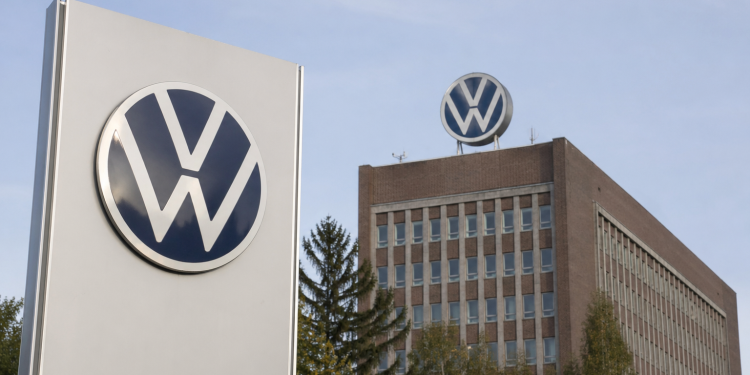 Volkswagen Q1 profit falls 14% amid tariffs, China slowdown