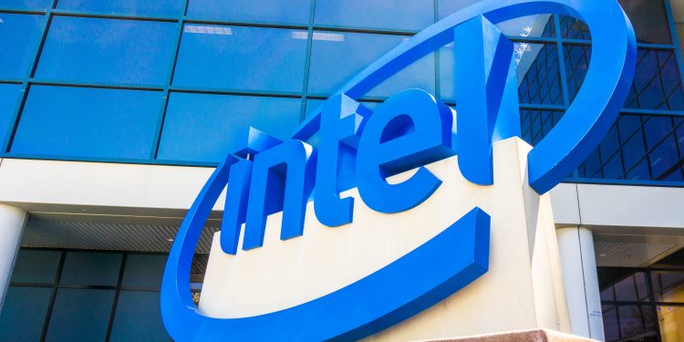 Intel snaps losing streak as semis rally ahead of Nvidia earnings