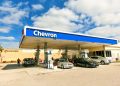 Chevron Q1 beats EPS estimates, shares slip 1% on profit weakness