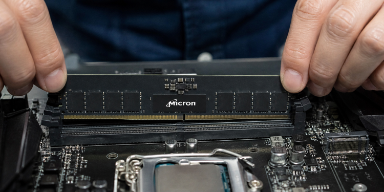 Analyst warns of a peak in Micron stock: find out more