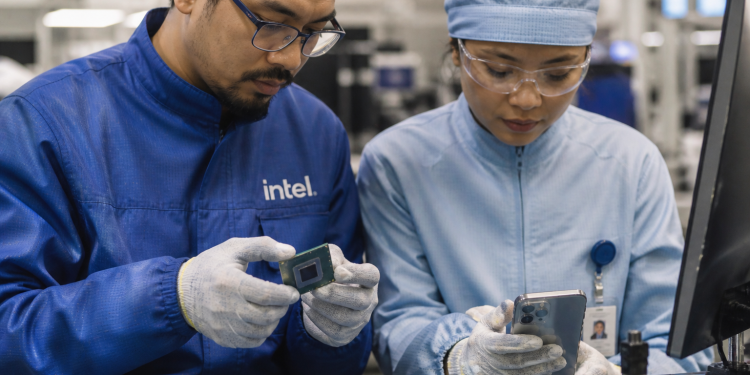 Intel stock jumps 15% as Apple foundry talks spark chip demand hopes