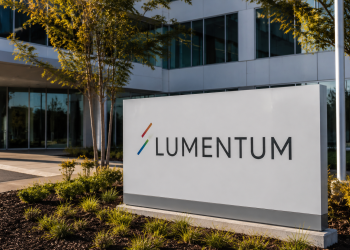 Lumentum falls 5% after results: are expectations outrunning growth?