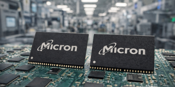 DRAM ETF is firing on all cylinders, but beware of major risks