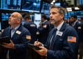 These 2 stocks pay 7% dividends: analysts say buy them now
