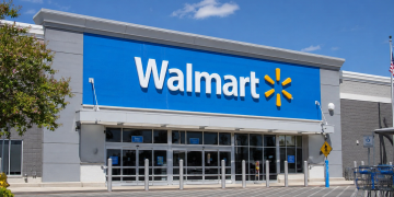 Walmart to cut or relocate 1,000 corporate workers: is AI to blame again?