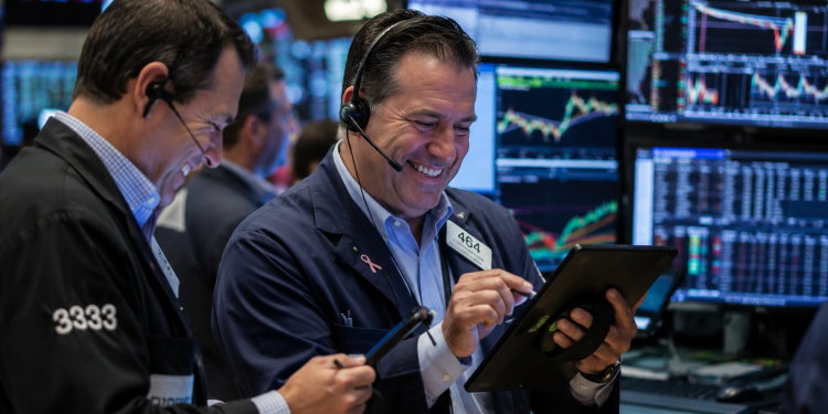 Global stocks and bonds rally on US-Iran deal hopes