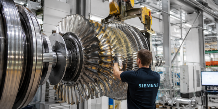 Siemens Q2 profit misses estimates as geopolitical pressures persist