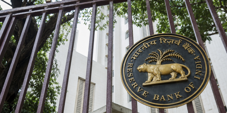 Indian Central Bank’s $5 billion FX swap draws strong demand