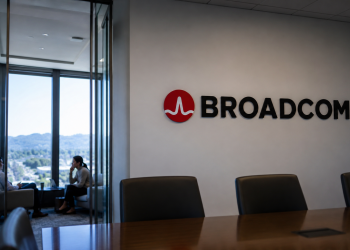Broadcom stock rises as JPMorgan backs AI growth, sees 54% upside