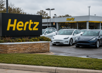 Hertz stock plunges as weak used-car demand hits earnings outlook