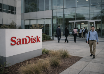 SanDisk stock gains after Bernstein raises price target on memory supercycle outlook