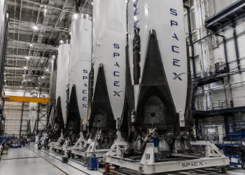 What happens to SpaceX stock after lockup period ends?