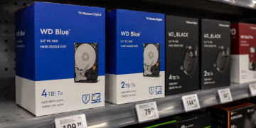Western Digital stock surges as Morgan Stanley lifts target to $650