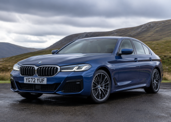 BMW shares tumble 7% as China weakness forces sharp forecast cut