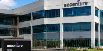 Accenture sinks 14% as lowered outlook clouds earnings beat and cybersecurity deals