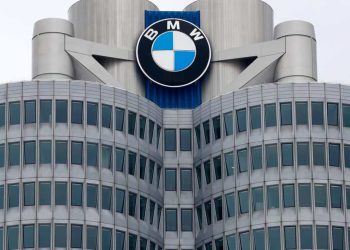 BMW stock in focus after Q2 earnings: has the premium carmaker bottomed?