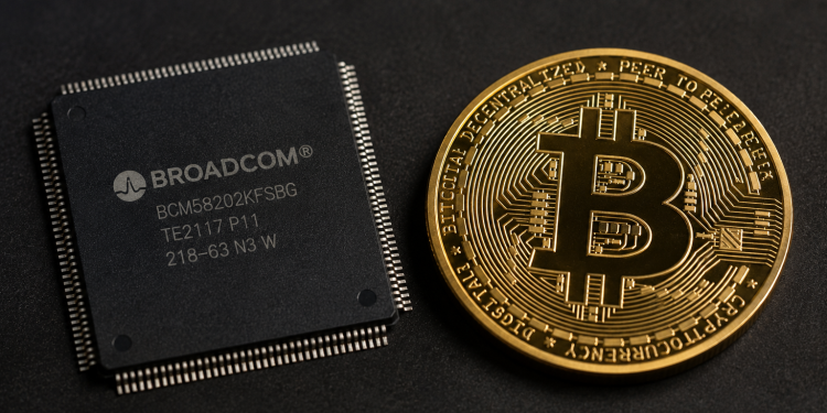 Evening digest: Broadcom extends Apple deal, Strategy sells $216M worth of Bitcoin