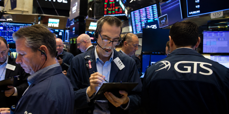 UBS sees Broadcom, Sandisk, Oracle stocks rebounding: here’s why