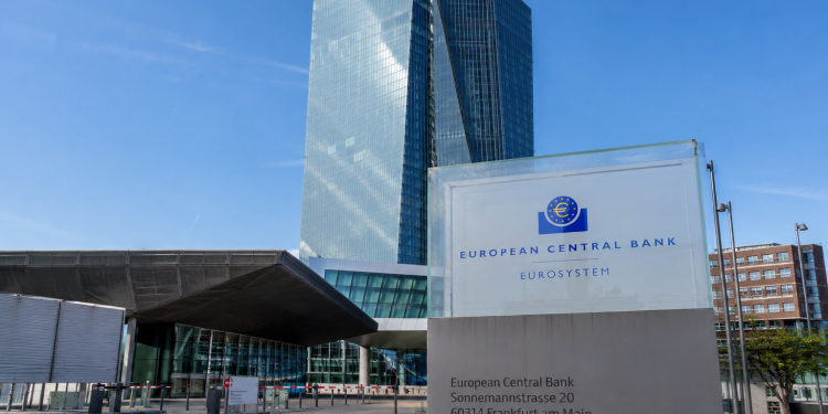 CAC 40, FTSE MIB, IBEX 35, DAX indices on edge as bond yields soar ahead of ECB