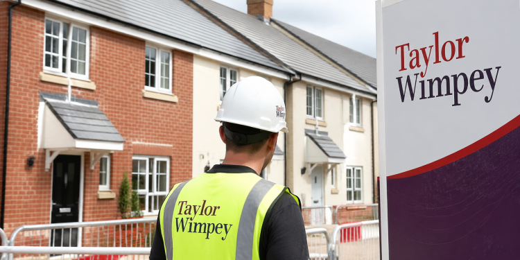 Why are Vistry, Taylor Wimpey, Barratt Redrow, Persimmon shares falling?