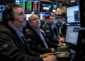 Wall Street futures trade mixed today: 5 things to know before Wall Street opens