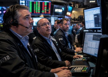 Wall Street futures trade mixed today: 5 things to know before Wall Street opens