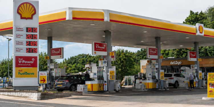 BP and Shell shares lead the FTSE 100 Index as crude oil prices jump: what next?