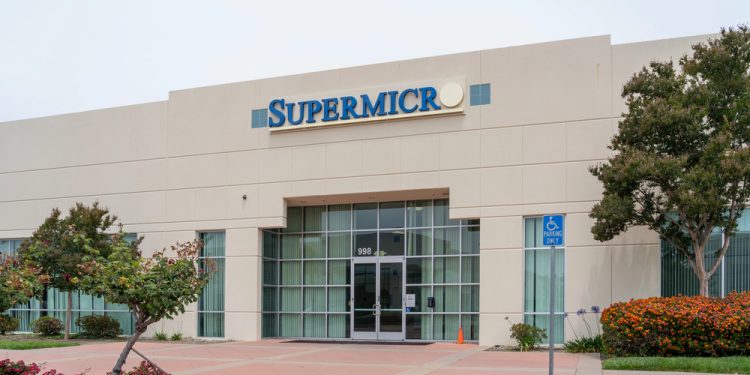 Supermicro stock is surging, but one number should still worry investors