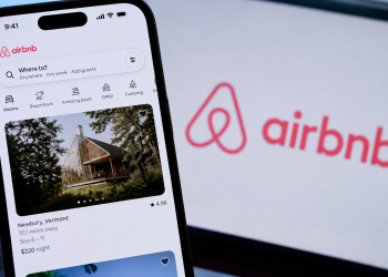 Airbnb stock jumps 11% as World Cup travel sparks a surprise growth burst