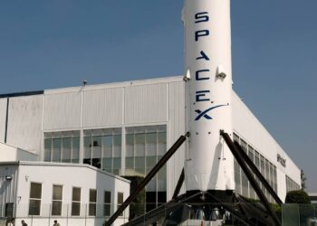 Former Fidelity manager sends troubling SpaceX signal