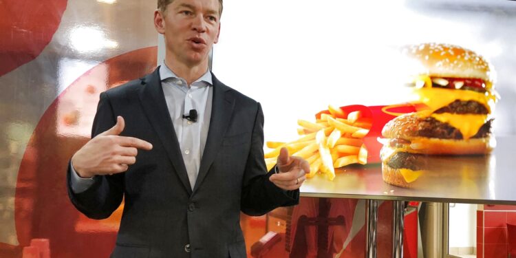 McDonald’s is hosting an investor day as its U.S. business struggles. Here are 4 things to expect