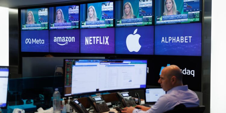 Friday’s big stock stories: What’s likely to move the market in the next trading session