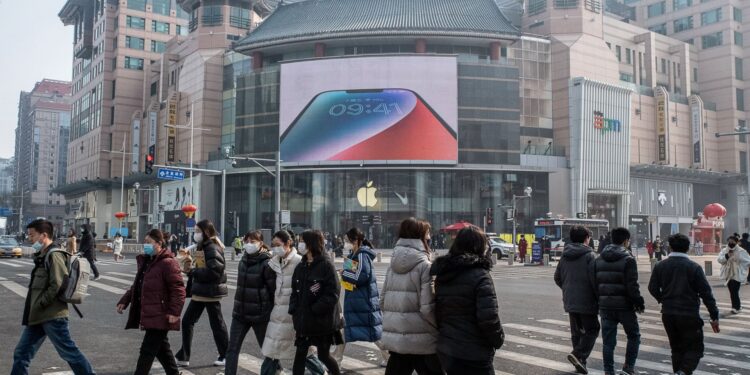 China’s August retail sales miss forecast while investment slump deepens, piling pressure on Beijing