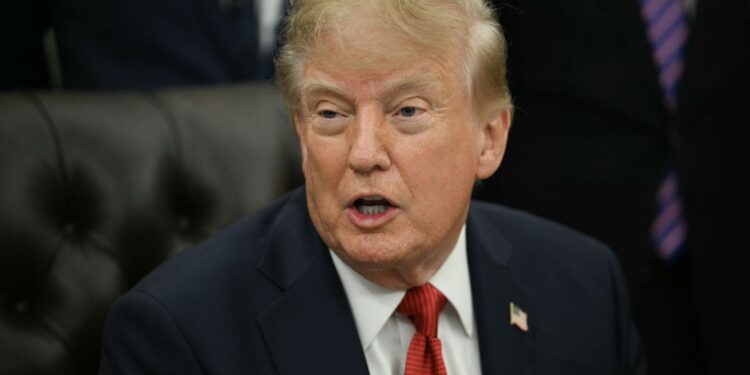 Big business warns Trump against diesel export ban in joint letter