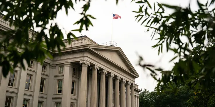 Treasury yields surge to near 20-year high as oil jumps back above $103 per barrel
