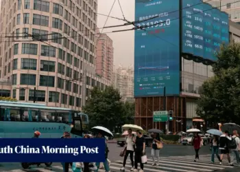Chinese stocks sink to 13-month low as tech shares tumble on oil, rates concerns