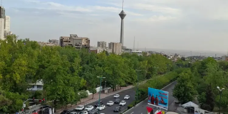 Iranians stock up on food and medicine as fears of new US fighting grow