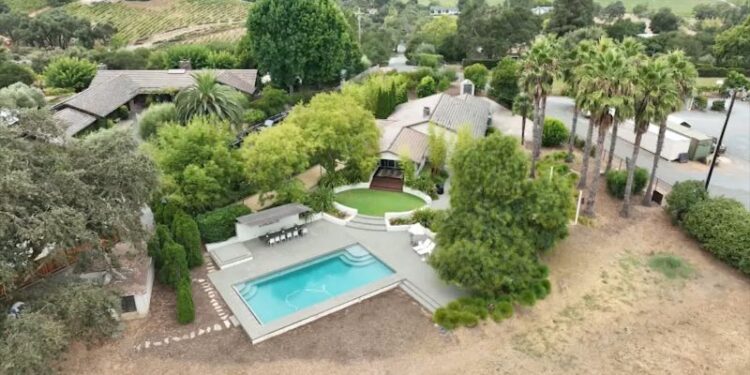 Would you sell a house for AI stock?