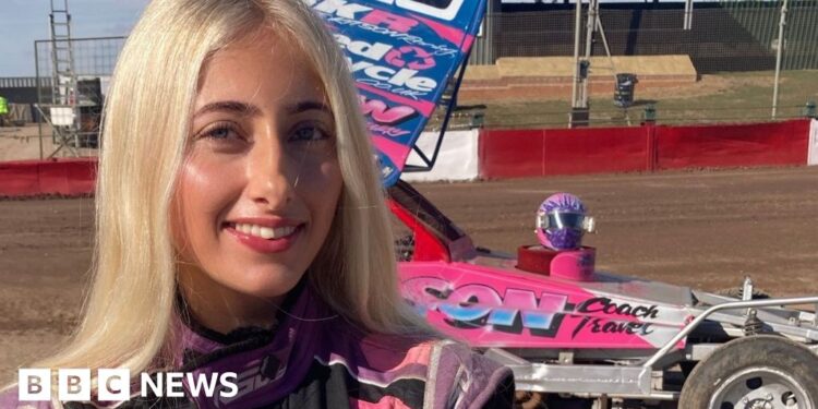 Stock car driver, 18, inspired by dad in world bid