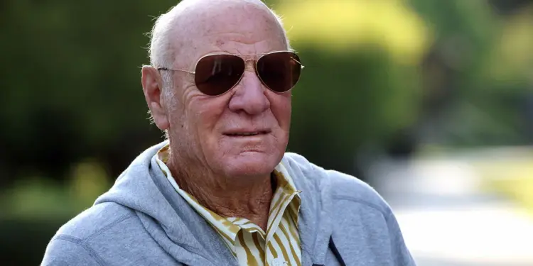 Barry Diller Drops $18 Billion MGM Resorts Takeover Plan